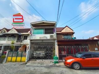 10117, ทาวน์เฮาส์ ซอยกรุงเทพ-นนทบุรี 56 เนื้อที่ 16.5 ตรว. ใกล้สี่แยกวงศ์สว่าง ถนนกรุงเทพ-นนทบุรี แขวงบางซื่อ เขตบางซื่อ กรุงเทพมหานคร