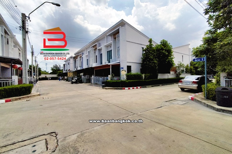 LINE_ALBUM_เดอะเมทโทรซอยย่อย5พระราม9กรุงเทพกรีฑา_(1)