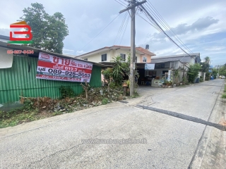 09422-23, ที่ดินเปล่า ซอยประเสริฐมนูกิจ 29 แยก 7 เนื้อที่ 419 ตรว. ซอยรามอินทรา 14 ถนนประเสริฐมนูกิจ แขวงจรเข้บัว เขตลาดพร้าว จังหวัดกรุงเทพมหานคร