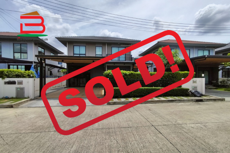 บ้านเดี่ยว หมู่บ้าน เพฟ รังสิต-คลอง 4 เนื้อที่ 50.3 ตรว. ถนนรังสิต-นครนายก อำเภอธัญบุรี  จังหวัดปทุมธานี