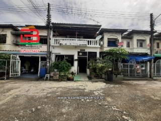 09543, ขาย/เช่า ทาวน์เฮาส์ หมู่บ้าน พรพิมาน รังสิต-คลอง 5 เนื้อที่ 20 ตารางวา ใกล้มหาวิทยาลัยเทคโนโลยีราชมงคลธัญบุรี ถนนรังสิต-นครนายก ตำบลรังสิต อำเภอธัญบุรี จังหวัดปทุมธานี  