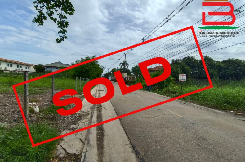 ที่ดินเปล่า ลำลูกกาคลอง 3 ซอยลำลูกกา 43 (กิตติรัตน์) เนื้อที่ 200 ตรว. ใกล้บิ๊กซีคลอง 4 ถนนลำลูกกา อำเภอลำลูกกา จังหวัดปทุมธานี