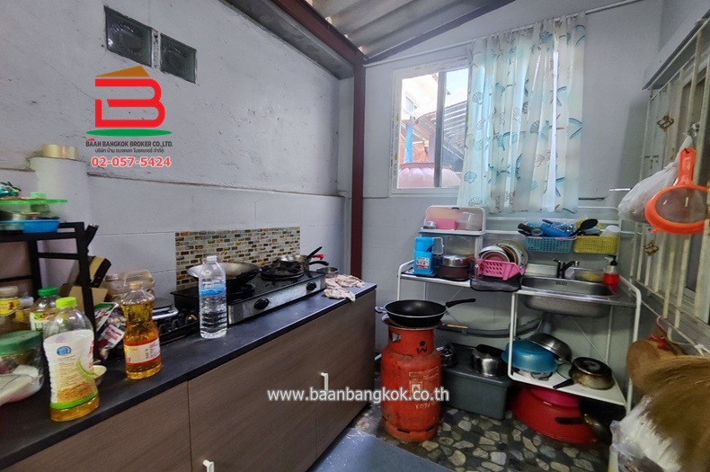 LINE_ALBUM_no.09747_240819_22