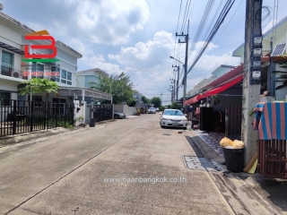 LINE_ALBUM_no.09747_240819_9