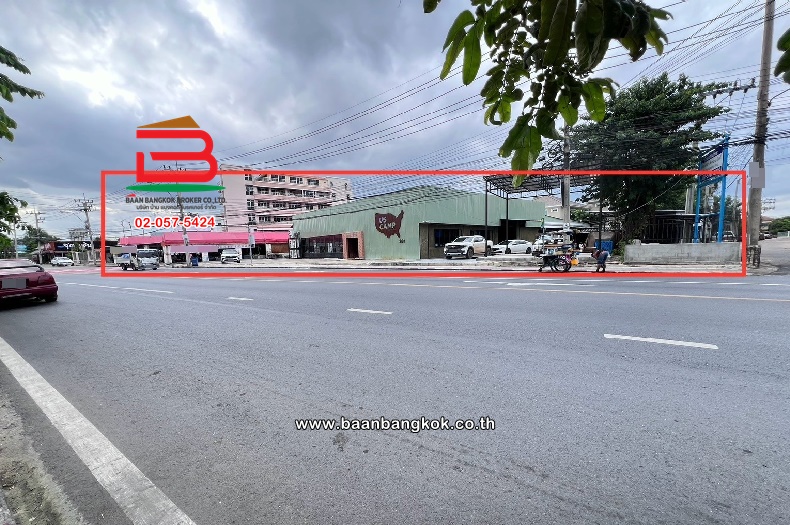 ที่ดินเปล่า ซอยลาดปลาเค้า 53 เนื้อที่ 1-3-78 ไร่ ใกล้วัดลาดปลาเค้า ถนนลาดปลาเค้า แขวงจรเข้บัว เขตบางกะปิ กรุงเทพมหานคร  