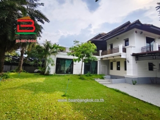09579, บ้านเดี่ยว หลังมุม ซอยรามอินทรา 65 แยก 2-6 เนื้อที่ 176 ตรว. ใกล้เพลินนารี่มอลล์, ตลาดถนอมมิตร ถนนรามอินทรา แขวงท่าแร้ง เขตบางเขน กรุงเทพมหานคร