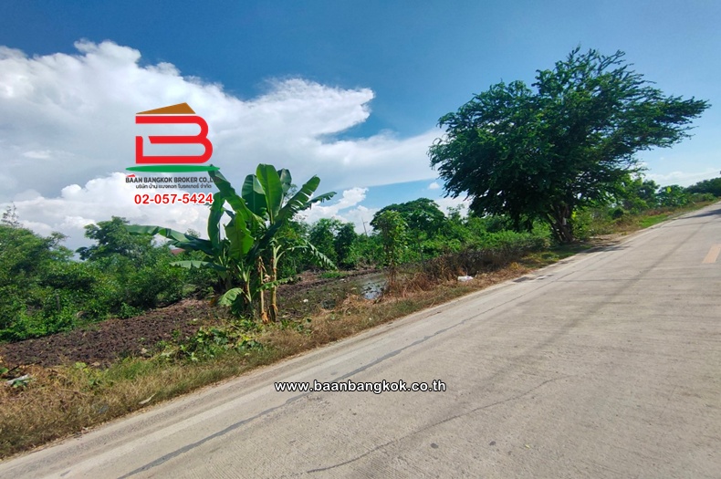 ที่ดินเปล่า เนื้อที่ 6-3-91 ไร่ ใกล้หมู่บ้านฟีนิกซ์ ถนนคลองสอง(ไอยรา) ตำบลคลองสอง อำเภอคลองหลวง จังหวัดปทุมธานี  