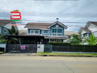 09580, บ้านเดี่ยว หมู่บ้าน บุราสิริ ปัญญาอินทรา เนื้อที่ 89.2 ตรว. ใกล้ซาฟารีเวิลด์ ถนนเลียบคลองสอง แขวงบางชัน  เขตคลองสามวา กรุงเทพมหานคร