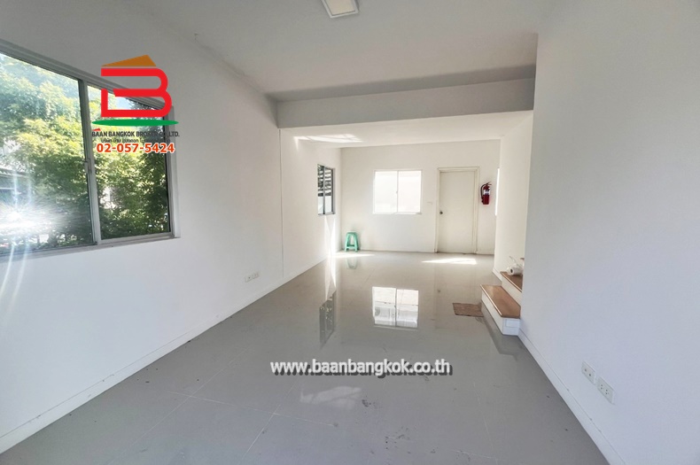 LINE_ALBUM_No.10010 ทฮ.25.3 ตรว. พฤกษาวิลล์89_241112_40