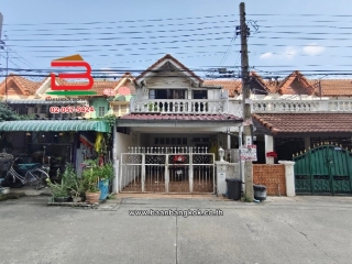 10074, ทาวน์เฮาส์ ประชาชื่น 8 แยก 5 เนื้อที่ 22 ตารางวา ใกล้มหาวิทยาลัยธุรกิจบัณฑิตย์ ถนนประชาชื่น ตำบลบางเขน อำเภอเมืองนนทบุรี จังหวัดนนทบุรี 