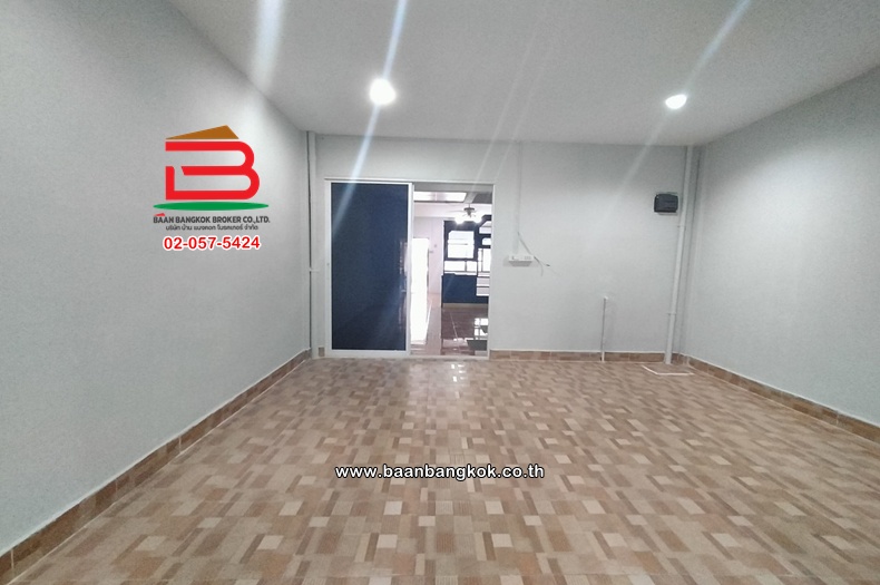 LINE_ALBUM_No.09502 ที่ดิน+บ้าน รัชดา 32_240601_2