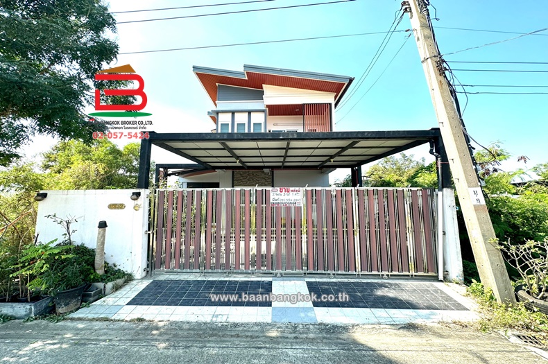 บ้านเดี่ยว หมู่บ้าน เพชรวัฒนะ เนื้อที่ 47 ตรว. ซอยยืนยง ถนนแจ้งวัฒนะ ต.บ้านใหม่ อ.ปากเกร็ด นนทบุรี