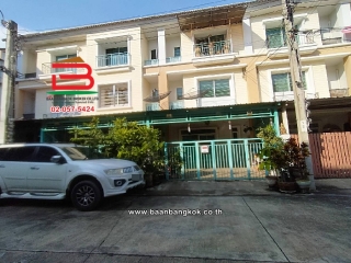10250, ทาวน์โฮม โครงการ แกรนดิตี้ สาธุประดิษฐ์ 2 เนื้อที่ 21.9 ตรว. ซอยสาธุประดิษฐ์ 20 ถนนสาธุประดิษฐ์ แขวงบางโคล่ เขตบางคอแหลม กรุงเทพมหานคร