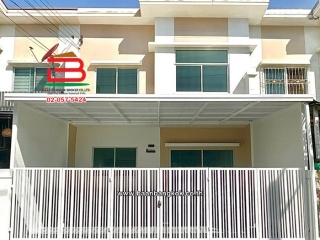 10360, ทาวน์เฮาส์ โครงการ โนโววิลล์ ลำลูกกาคลอง 3 เนื้อที่ 20.2 ตรว. ซอยเลียบคลอง 3 ถนนลำลูกกา ตำบลลาดสวาย อำเภอลำลูกกา จังหวัดปทุมธานี