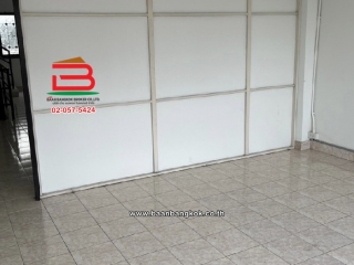 3D522707-E9BD-45DE-9329-D8B34A780F86