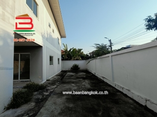 LINE_ALBUM_No.10165-th-หทัยราษฎร์3-32.5ตรว_250306_2