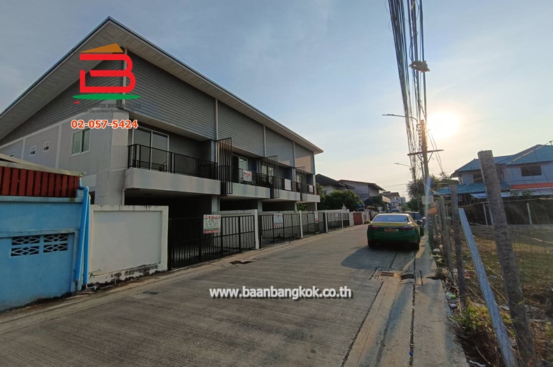 LINE_ALBUM_No.10150-th-หทัยราษฎร์3-24.4ตรว_250306_10