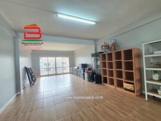 LINE_ALBUM_No.10464 อาคารพาณิชย์มั่งมีนคร_250324_10