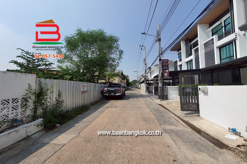 LINE_ALBUM_No.010528 ที่ดินเปล่าซ.ลาดพร้าว83_250331_14