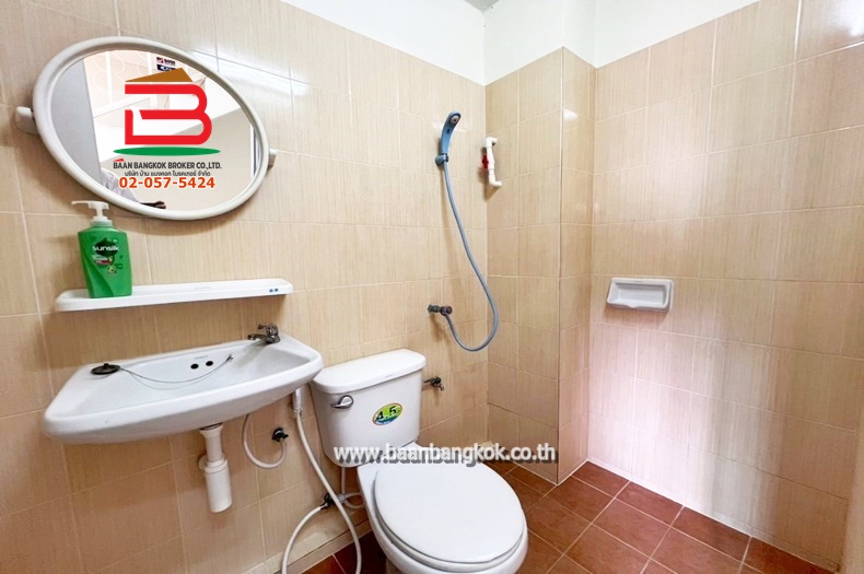 LINE_ALBUM_No.10364 อาคารพาณิชย์ 3.5ชั้น แอร์วิลล่า คลอง2_250513_17