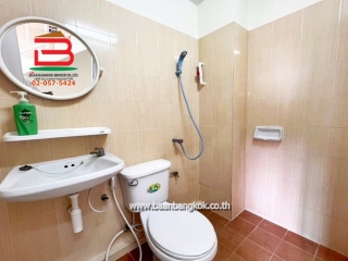 LINE_ALBUM_No.10364 อาคารพาณิชย์ 3.5ชั้น แอร์วิลล่า คลอง2_250513_17