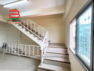 LINE_ALBUM_No.10364 อาคารพาณิชย์ 3.5ชั้น แอร์วิลล่า คลอง2_250513_26