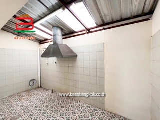 LINE_ALBUM_No.10364 อาคารพาณิชย์ 3.5ชั้น แอร์วิลล่า คลอง2_250513_18