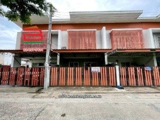 10629, ทาวน์เฮาส์ หมู่บ้านสายเข้า(ซ.สนเพชรหมู่ 3) เนื้อที่ 20.7 ตารางวา ใกล้ตลาดนัดโรงร่ม ตำบลบางบัวทอง อำเภอบางบัวทอง จังหวัดนนทบุรี  
