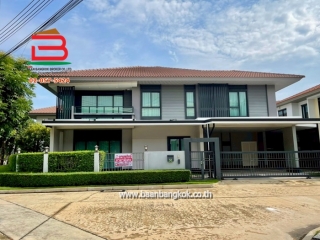10687, บ้านเดี่ยว 2 ชั้น หลังมุม หมู่บ้าน เศรษฐสิริ วงแหวน-ลำลูกกา เนื้อที่ 77.3 ตรว. ถ.ลำลูกกา ต.บึงคำพร้อย อ.ลำลูกกา จ.ปทุมธานี