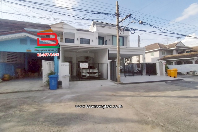 ให้เช่า ทาวน์เฮาส์ 2 ชั้น เนื้อที่ 18.8 ตร.ว. หมู่บ้านสุขสมบูรณ์ (ซอยพหลโยธิน 50 แยก 11-5) ถนนพหลโยธิน แขวงคลองถนน เขตสายไหม   