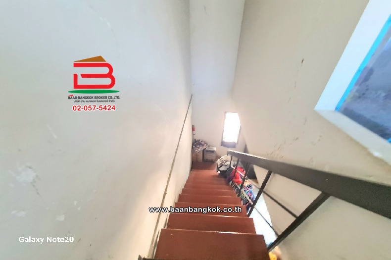 LINE_ALBUM_010725บัาน เอื้ออาทรลาดหลุมแก้ว ปทุมธานี 222.5 ตรว_250609_13
