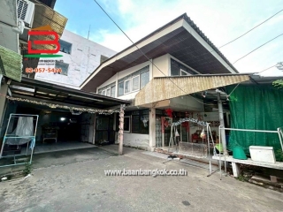 LINE_ALBUM_No.010792ที่ดินพร้อมสิ่งปลูกสร้าง ซ.ลาดพร้าว87แยก5_250616_35