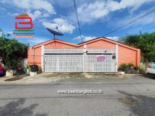 10790, บ้านเดี่ยว หมู่บ้าน ทหารกองหนุน บางชัน เนื้อที่ 45 ตร.ว (ซอยพระยาสุเรนทร์ 28) แขวงบางชัน เขตคลองสามวา กรุงเทพมหานคร