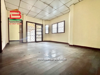 LINE_ALBUM_No.10374_250630_21