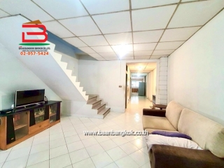 LINE_ALBUM_No.10373_250630_1