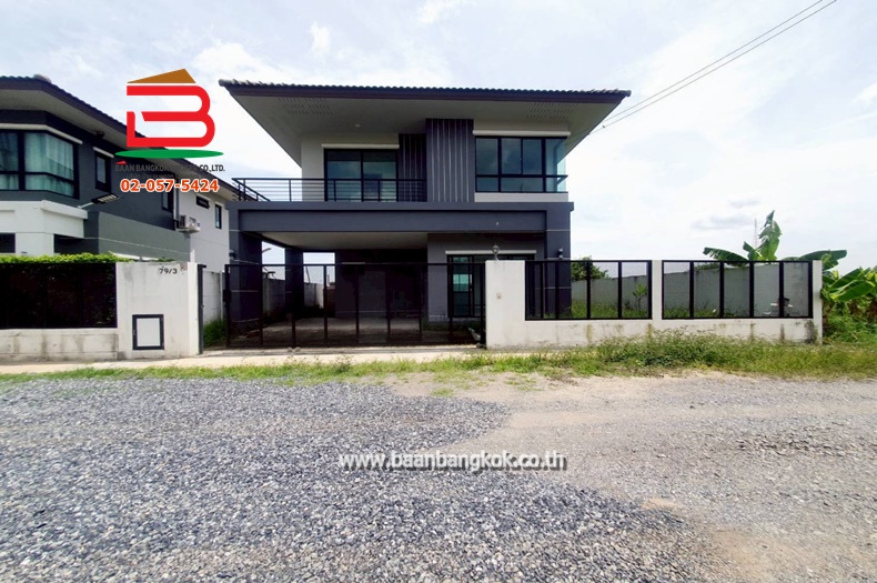 บ้านเดี่ยว เนื้อที่ 50 ตรว. ถนนประชาสำราญ ใกล้บ้านเอื้ออาทรประชาสำราญ แขวงคลองสิบสอง เขตหนองจอก กรุงเทพมหานคร