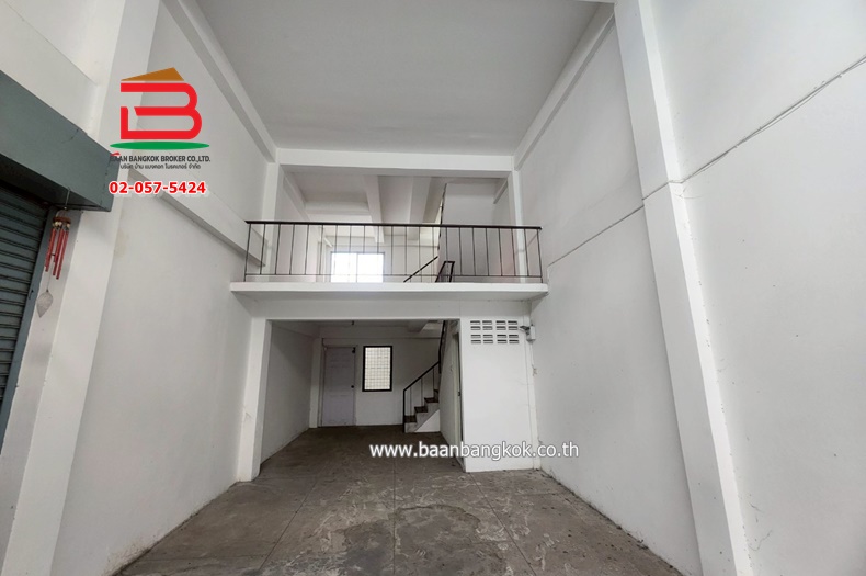3-LINE_ALBUM_N0.010866อาคารพาญิชย์ซ.ประชาราษฎร์16_250709_3513