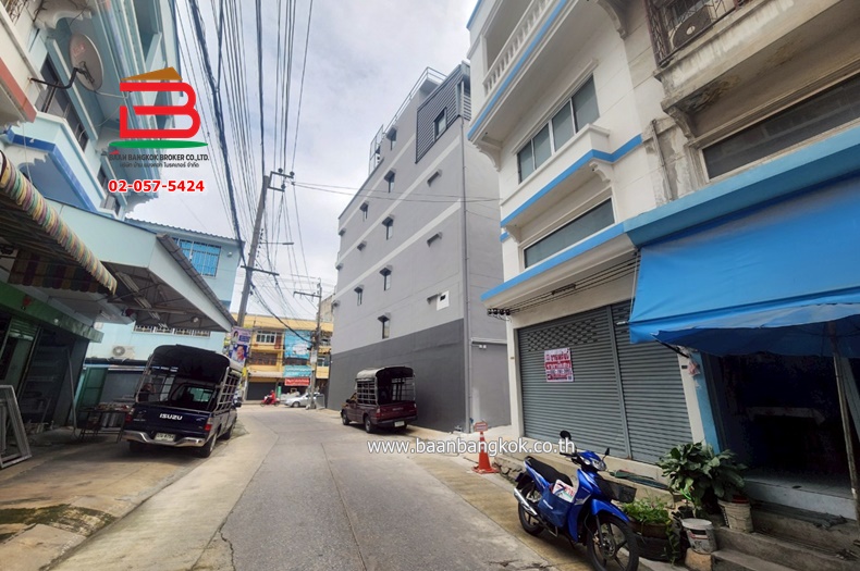 3-LINE_ALBUM_N0.010866อาคารพาญิชย์ซ.ประชาราษฎร์16_250709_3913