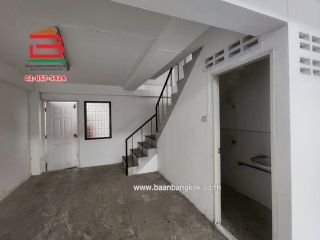 3-LINE_ALBUM_N0.010866อาคารพาญิชย์ซ.ประชาราษฎร์16_250709_3413