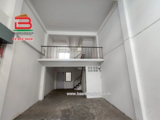 3-LINE_ALBUM_N0.010866อาคารพาญิชย์ซ.ประชาราษฎร์16_250709_3513