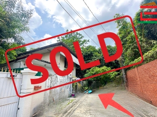 10840,  ที่ดิน ซอยสายลม 2 (ซอยพหลโยธิน 8) เนื้อที่ 42.8 ตร.ว (ใกล้กสทช., สโมสรทหารบก) ถนนพหลโยธิน แขวงสามเสนใน เขตพญาไท กรุงเทพมหานคร