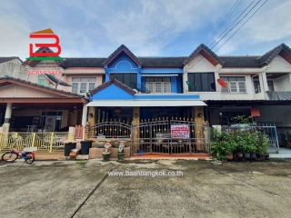 10969, ทาวน์เฮาส์ หมู่บ้นานเมธา 2 ถนนคู้บอน 27 แยก 29 แขวงท่าแร้ง เขตบางเขน กรุงเทพฯ