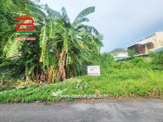 10867, ที่ดินเปล่า ซอยประเสริฐมนูกิจ 5 แยก 5 เนื้อที่ 118 ตรว. ถนนประเสริฐมนูกิจ แขวงจรเข้บัว เขตบางกะปิ กรุงเทพมหานคร