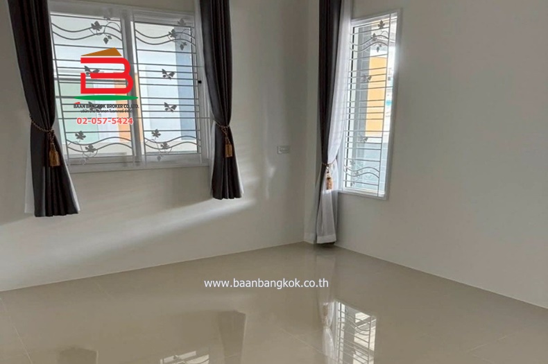LINE_ALBUM_2025.8.19_250819_9