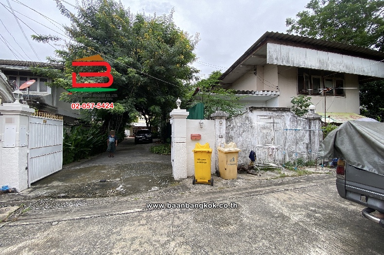 ที่ดินพร้อมบ้าน พหลโยธิน 8 (สายลม2) เนื้อที่ 237.9 ตร.ว (ใกล้BTSอารีย์ และใกล้สนง.กสทช) แขวงสามเสนใน เขตพญาไท กรุงเทพมหานคร     
