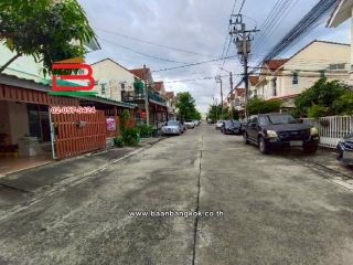 LINE_ALBUM_No.011060หมู่บ้านประภาทรัพย์ 4_250901_29