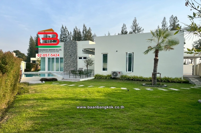 LINE_ALBUM_No . 10369 Poolvilla HuaHin_250901_9