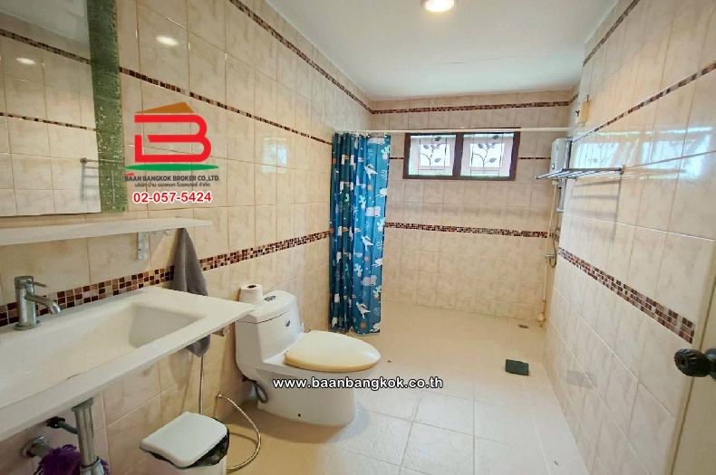 LINE_ALBUM_No011061ม.ซื่อตรง รังสิต คลองสาม_250908_23