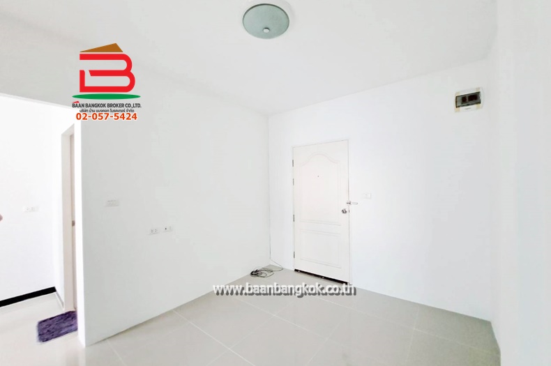 LINE_ALBUM_011082CD_250908_2