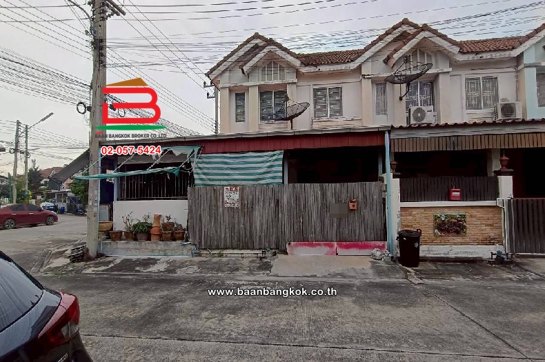 ทาวน์เฮาส์ โครงการ บ้านพฤกษา 60 รังสิต-บางพูน (ซอยรังสิต-ปทุมธานี 43) เนื้อที่ 29.6 ตรว (ใกล้วัดบางพูน) ตำบลบางพูน อำเภอเมืองปทุมธานี ปทุมธานี    